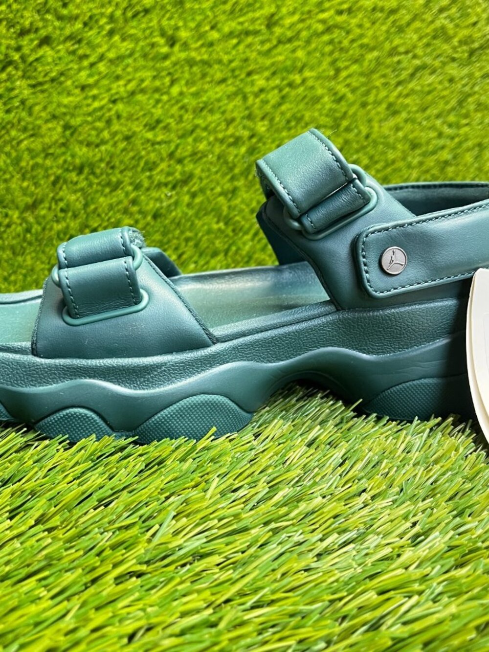Nike Teal Platform Sport Sandals - Picture 2 of 10